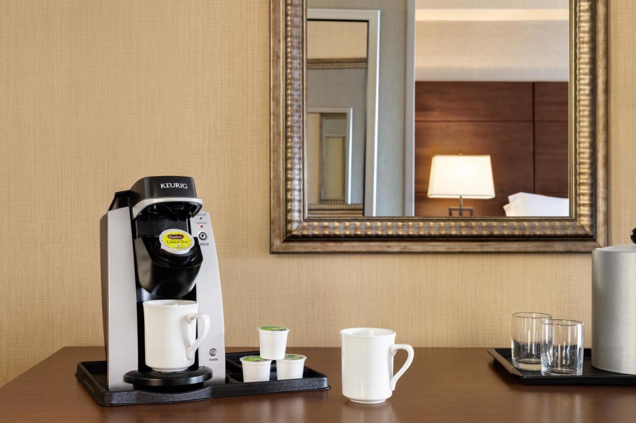 Holiday Inn National Airport/Crystal City By Ihg Арлингтън Екстериор снимка